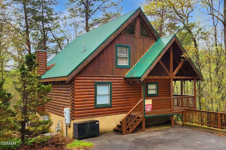 4418 Forest Vista Way  Pigeon Forge TN 37863 photo