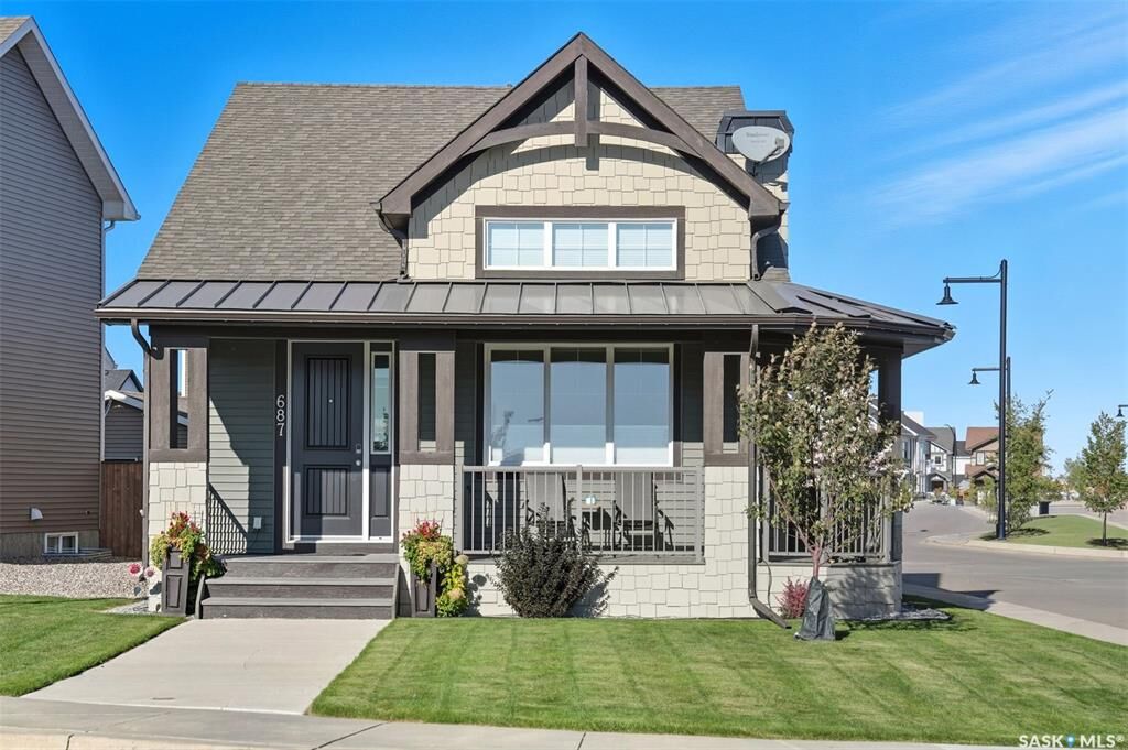 Property Photo:  687 Secord Bend  SK S7V 0M7 