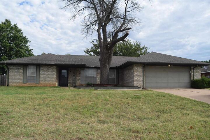 1812 W Liberty Avenue  Stillwater OK 74075 photo
