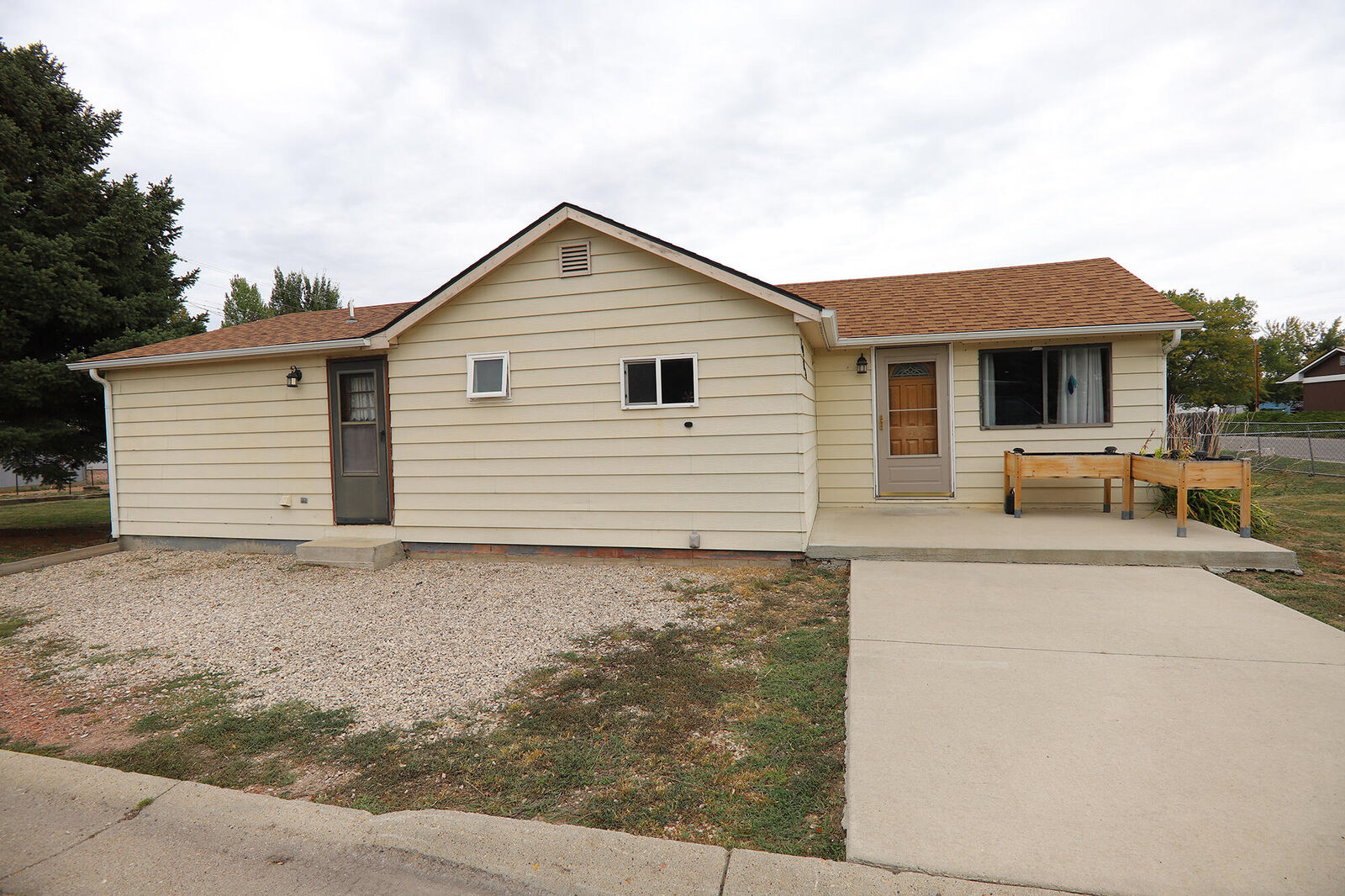 Property Photo:  1904 Val Vista Street  WY 82801 