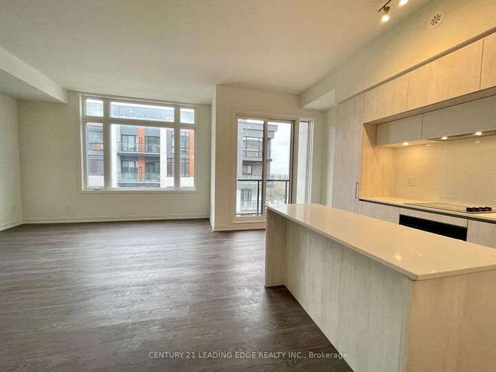 Property Photo:  2 Steckley House Lane 924  ON L4S 0N4 