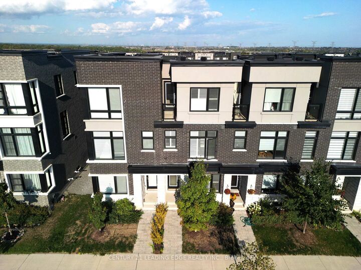 Property Photo:  2644 Castlegate Crossing  ON L1X 0H8 
