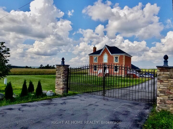 Property Photo: 376 Sandford Road ON L0C 1E0