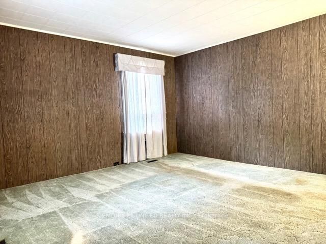 Property Photo:  445 Bellevue Street  ON K9H 5G5 