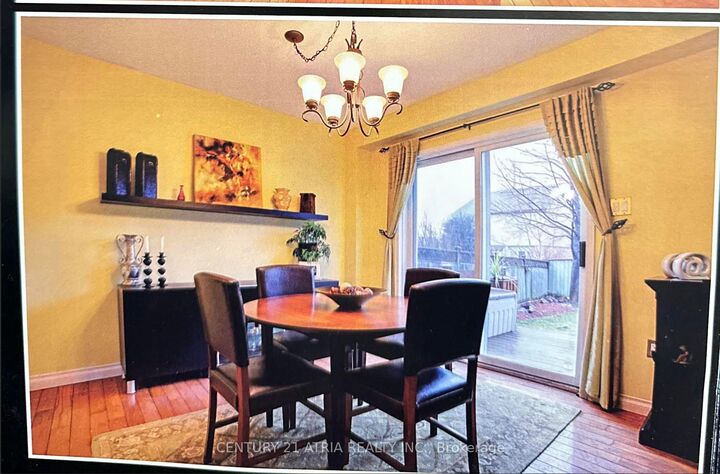 Property Photo:  2854 Gulfstream Way  ON L5N 6K3 