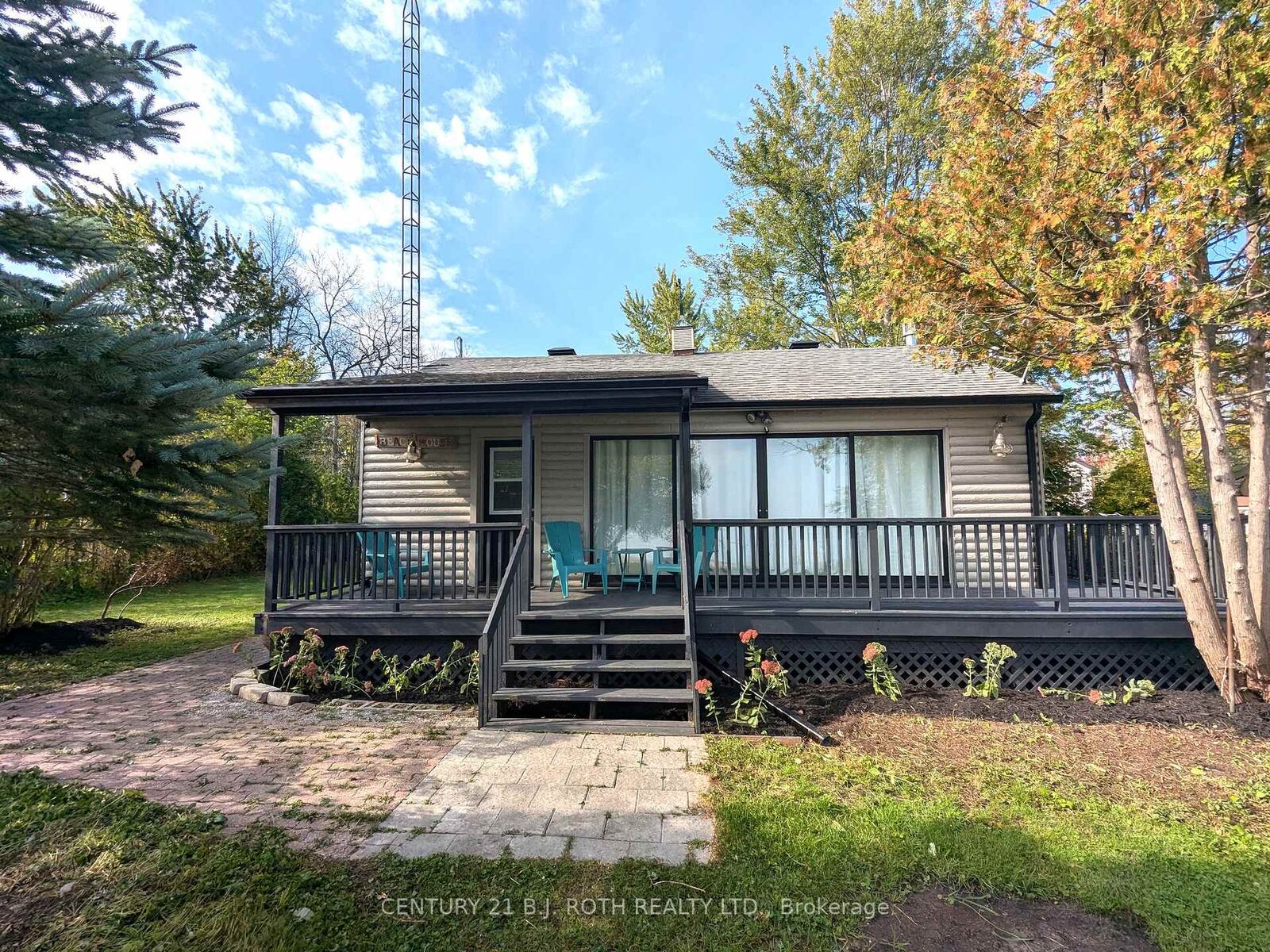 Photo de la propriété:  1753 Cross Street  ON L9S 4L9 