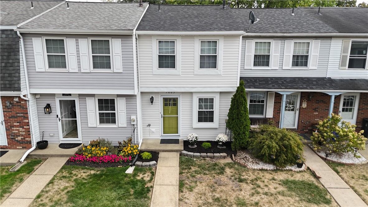 Property Photo:  7005 Lafayette Square  PA 15001 
