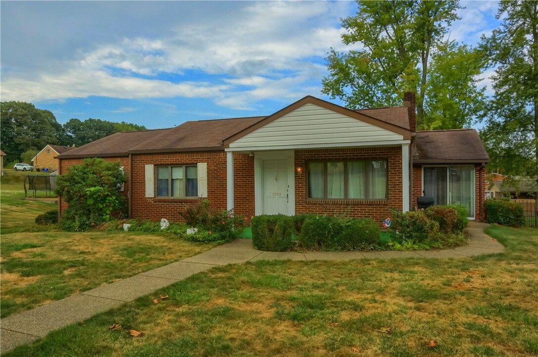 Property Photo:  5202 Harvard Drive  PA 15001 