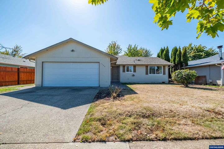 Property Photo:  4380 Snowberry Dr NE  OR 97305 
