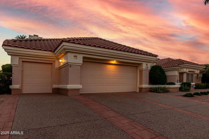 Property Photo:  22120 N Golf Club Drive  AZ 85375 