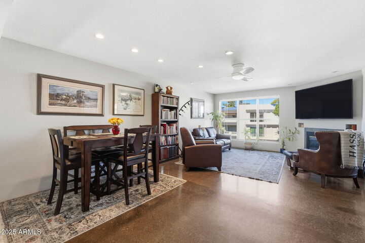 Property Photo: 5110 N 31st Way 345 AZ 85016