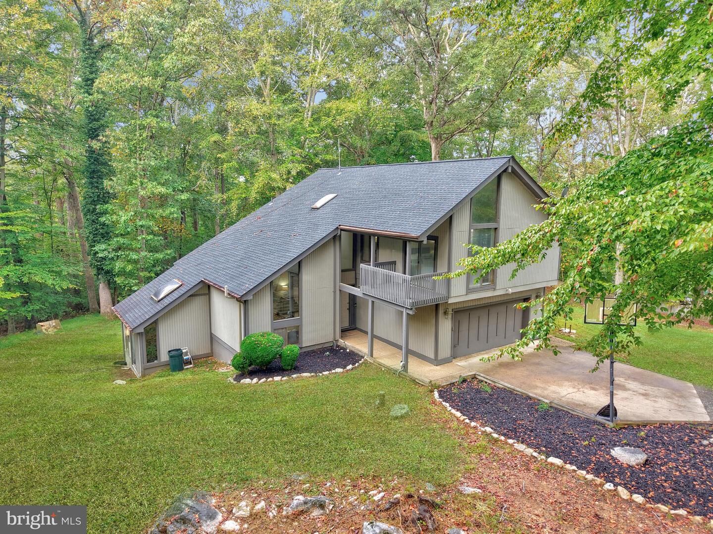 Property Photo:  6011 Occoquan Forest Drive  VA 20112 