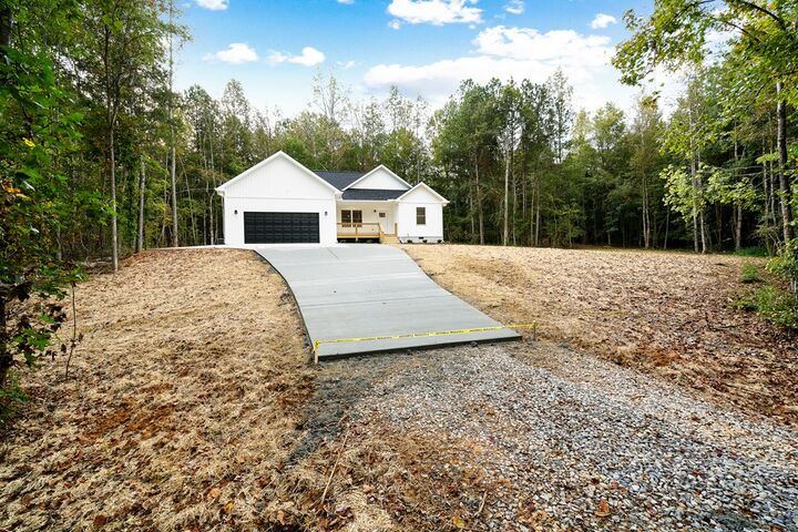 Property Photo: 812 Bridges Rd GA 30740