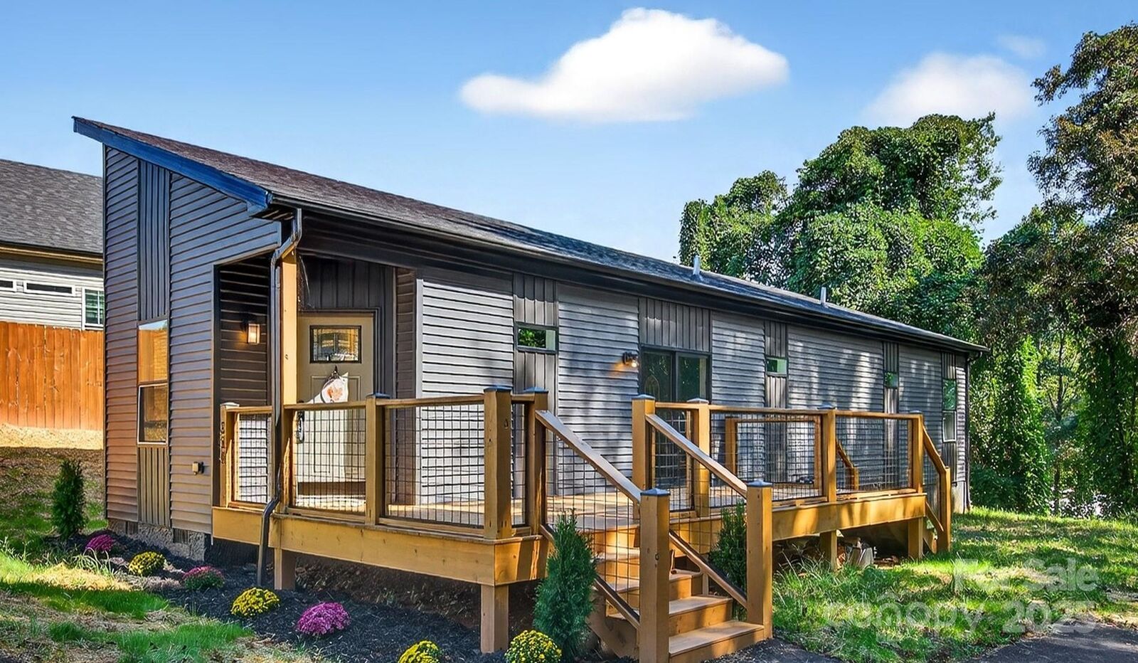 Property Photo:  354 Carolina Avenue 6  NC 28752 