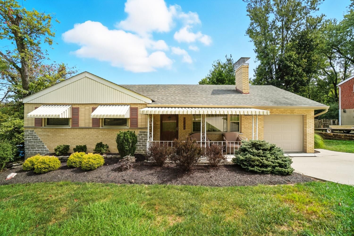 Property Photo:  2220 Ebenezer Road  OH 45233 