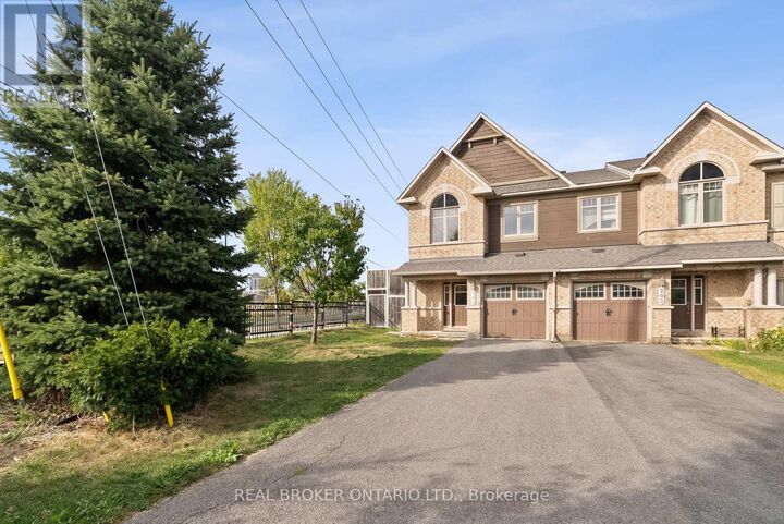 Property Photo:  200 Garrity Crescent  ON K2J 3T7 