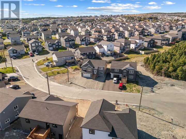 Property Photo:  76 Rembrandt Boulevard  NL A1L 0W2 