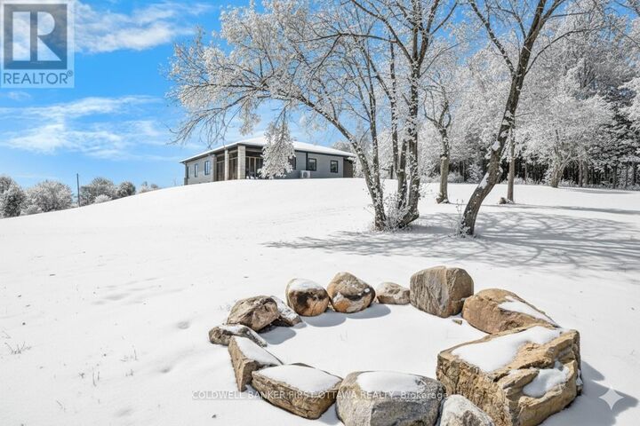 Property Photo:  456 Pine Grove Road  ON K0G 1K0 