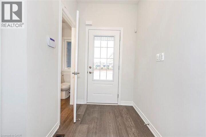 Property Photo:  20 Linden Park Lane  ON L9A 1Y1 