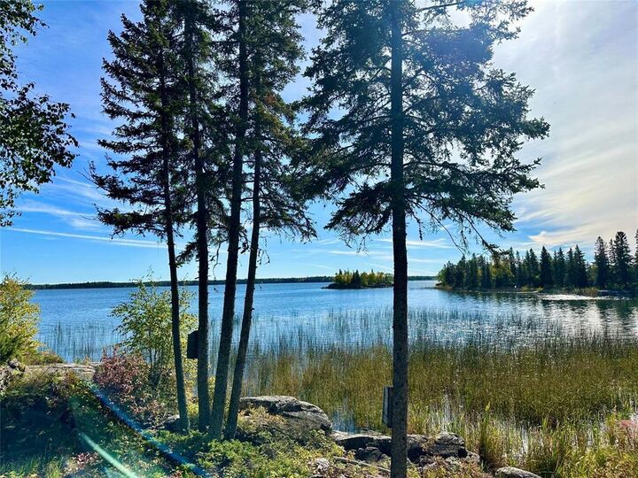 Photo de la propriété:  4 Rocky Lake North Shore Drive  MB R0B 1T0 