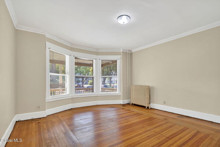 Property Photo:  50 Manning Boulevard  NY 12203 