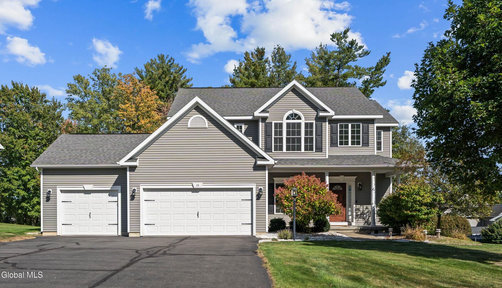 Property Photo: 19 Ridgewood Drive NY 12118