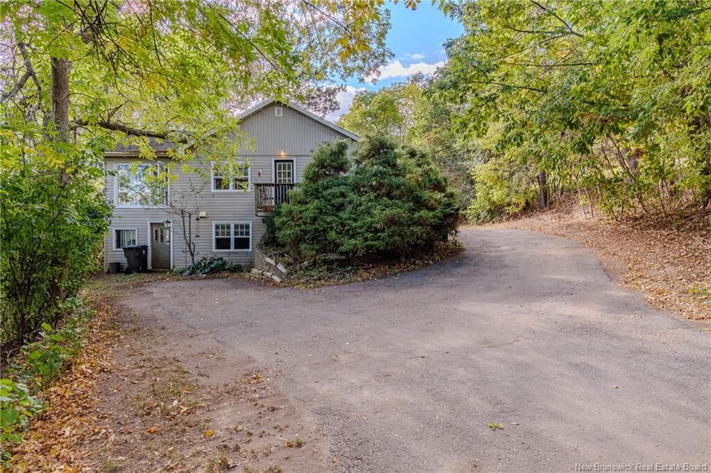 Property Photo:  53 Pickwauket Road  NB E5N 6H5 