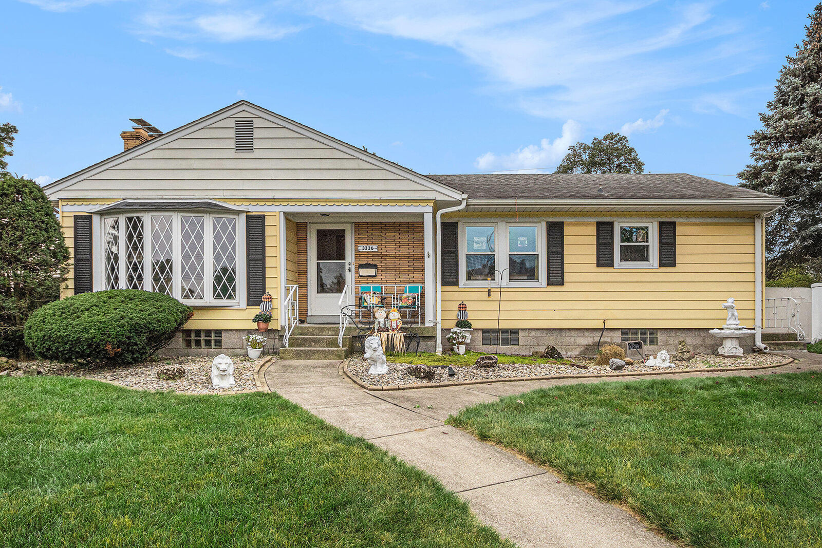 Property Photo: 3336 Garfield Avenue IN 46322