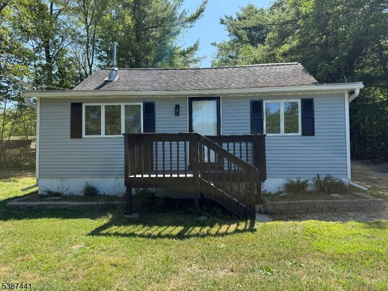 Property Photo:  15 Forest St  NJ 07826 