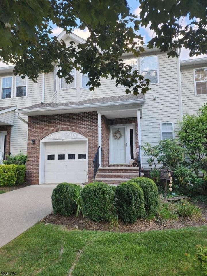 Property Photo: 60 Rockcreek Ter NJ 07457