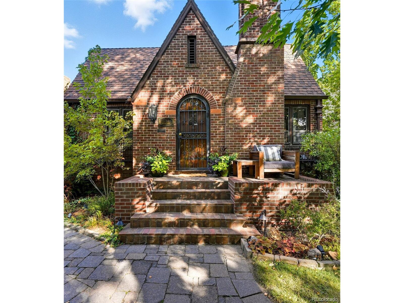 Property Photo:  1750 Jasmine St  CO 80220 