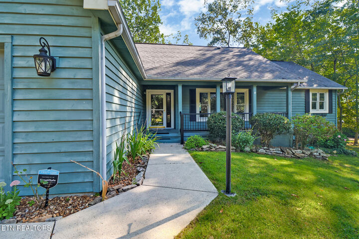 Property Photo:  123 Lakeview Drive  TN 38558 
