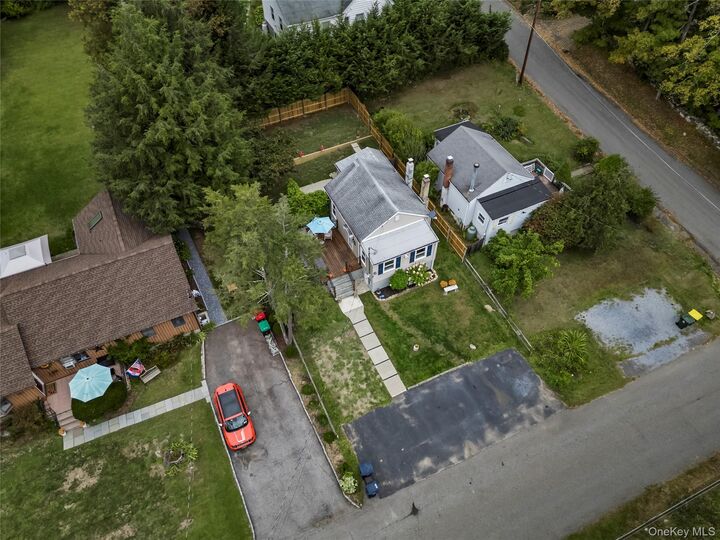 Property Photo:  18 Larch Drive  NY 10541 