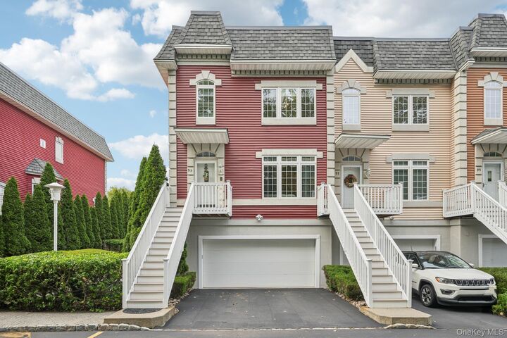 Property Photo:  95 Alexander Court  NY 10954 