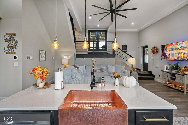 Property Photo: 8780 N Old State Road 37 IN 47408