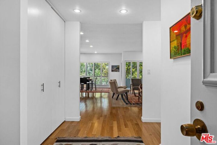 Property Photo:  651 Wilcox Avenue 3G  CA 90004 