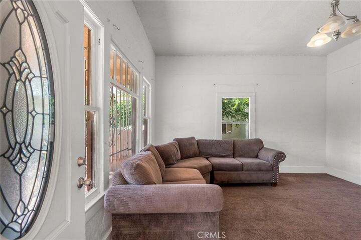 Property Photo: 307 E Olive CA 91016
