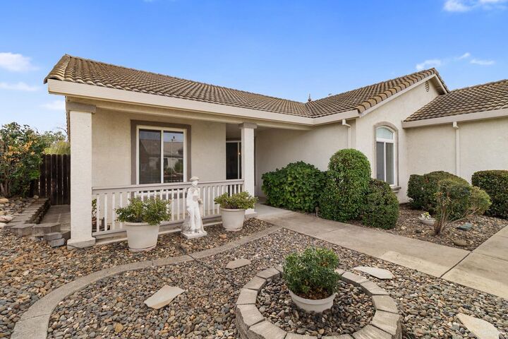 Property Photo:  702 Pleasant Valley Drive  CA 95640 