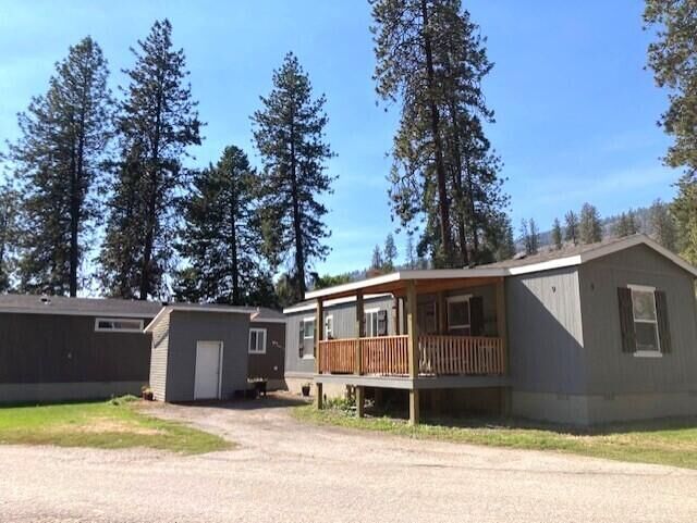 Property Photo:  5 Columbia Dr  WA 99141 
