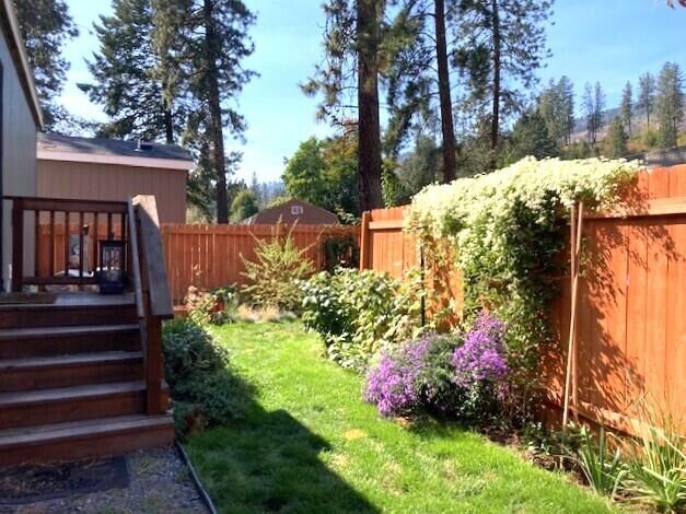 Property Photo: 5 Columbia Dr WA 99141