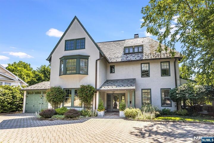 189 Upper Mountain Avenue  Montclair NJ 07042 photo