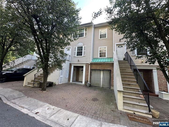 Property Photo:  60 Bergen Ridge Road 2  NJ 07047 