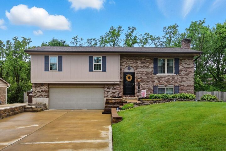 Property Photo: 2703 Valley Trails Drive KY 41017