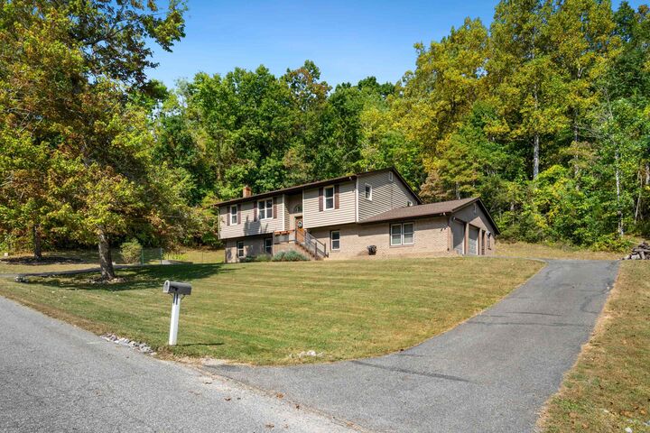 Property Photo: 1720 Blake Drive VA 24073