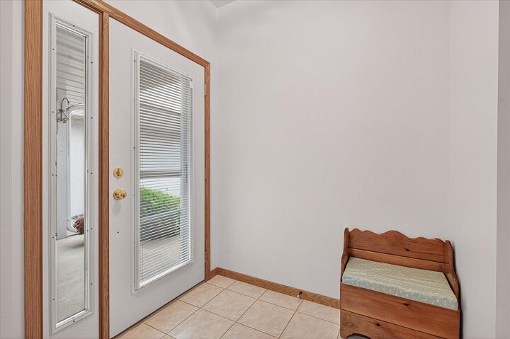 Property Photo:  9365 Tewsbury Bend  MN 55311 