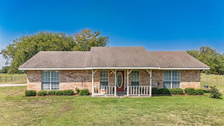 Property Photo: 3152 County Road 4405 TX 75428
