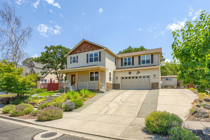 Property Photo:  331 Patricia Lane  OR 97524 
