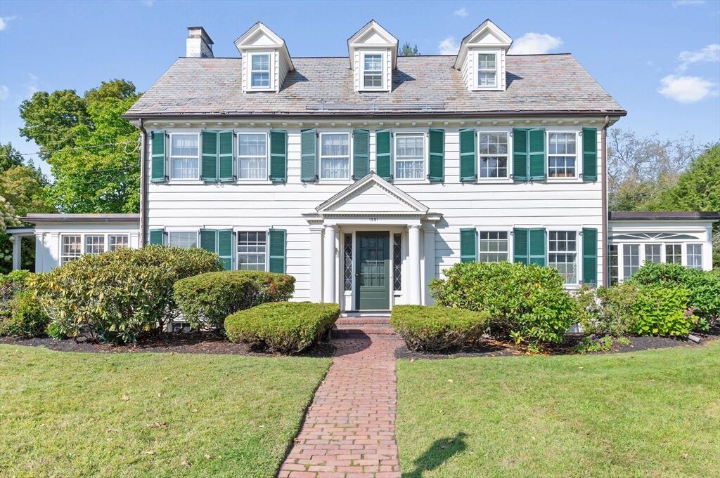 Property Photo:  1801 Beacon Street  MA 02468 