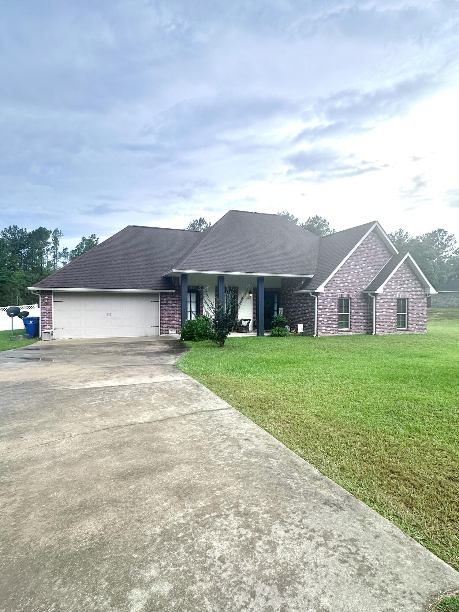 Property Photo:  3756 Belview Rd  LA 71446 