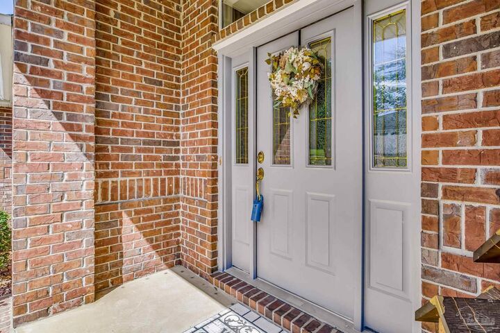 Property Photo: 2032 Hamilton Crossing FL 32533